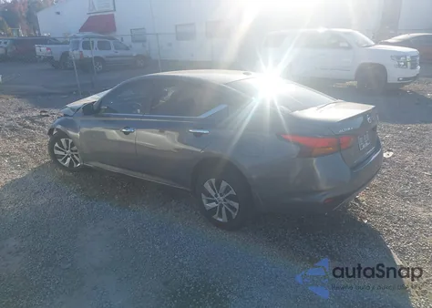 2019 Nissan Altima 2.5 S z USA, uszkodzony, nr VIN 1N4BL4BV8KC254370